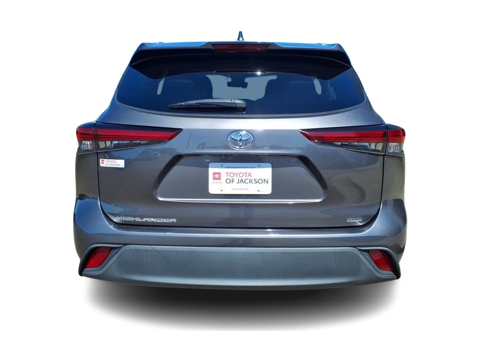 Thumbnail: 2021 Toyota Highlander - 4