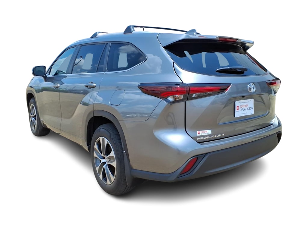 Thumbnail: 2026 Toyota Highlander - 3