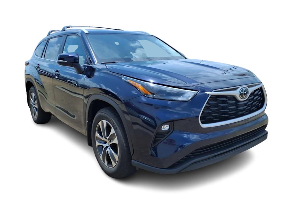 Thumbnail: 2026 Toyota Highlander - 14