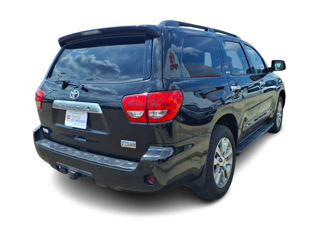 Thumbnail: 2014 Toyota Sequoia - 16