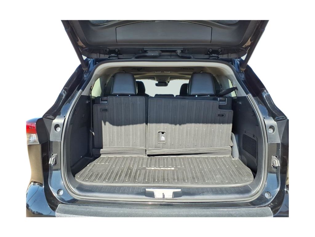 Thumbnail: 2020 Toyota Highlander - 13