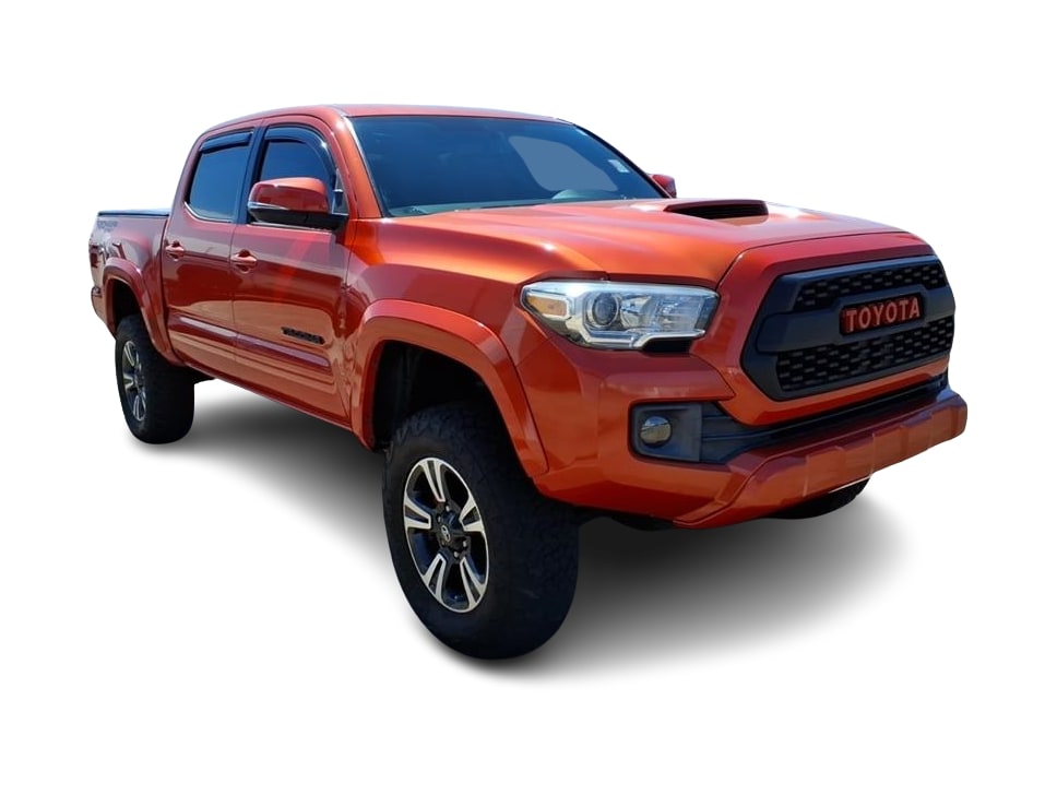 Thumbnail: 2017 Toyota Tacoma - 13