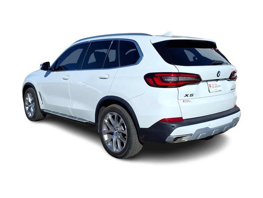 Thumbnail: 2023 BMW X5 - 3