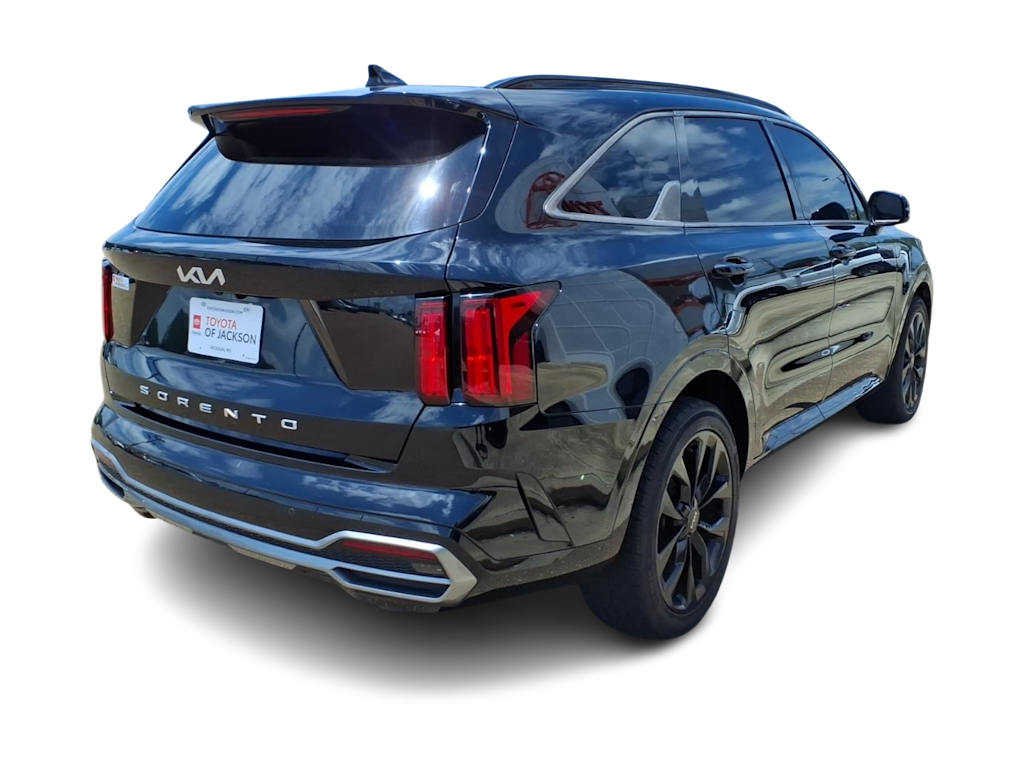 Thumbnail: 2022 Kia Sorento - 16