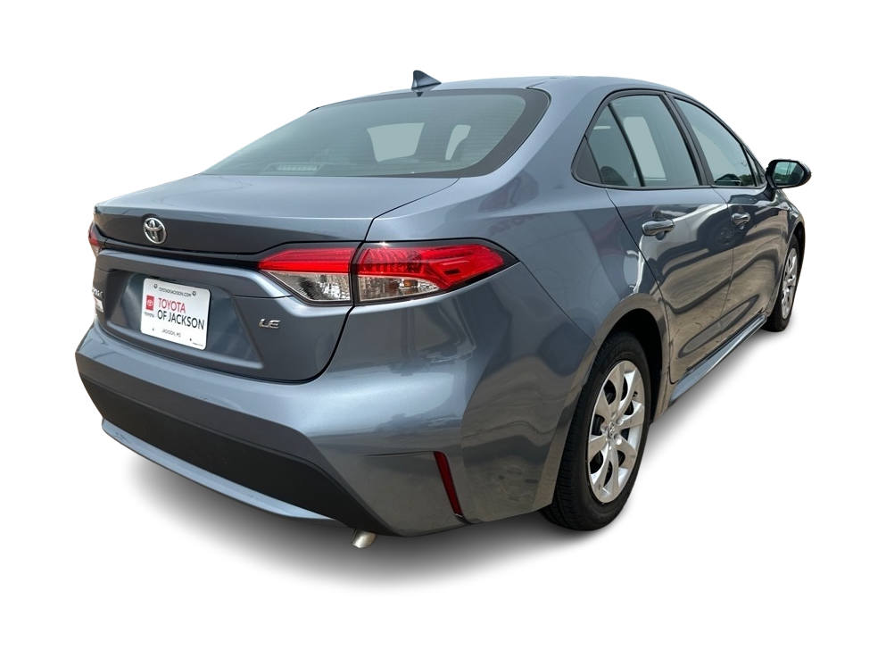 2022 Toyota Corolla LE 17