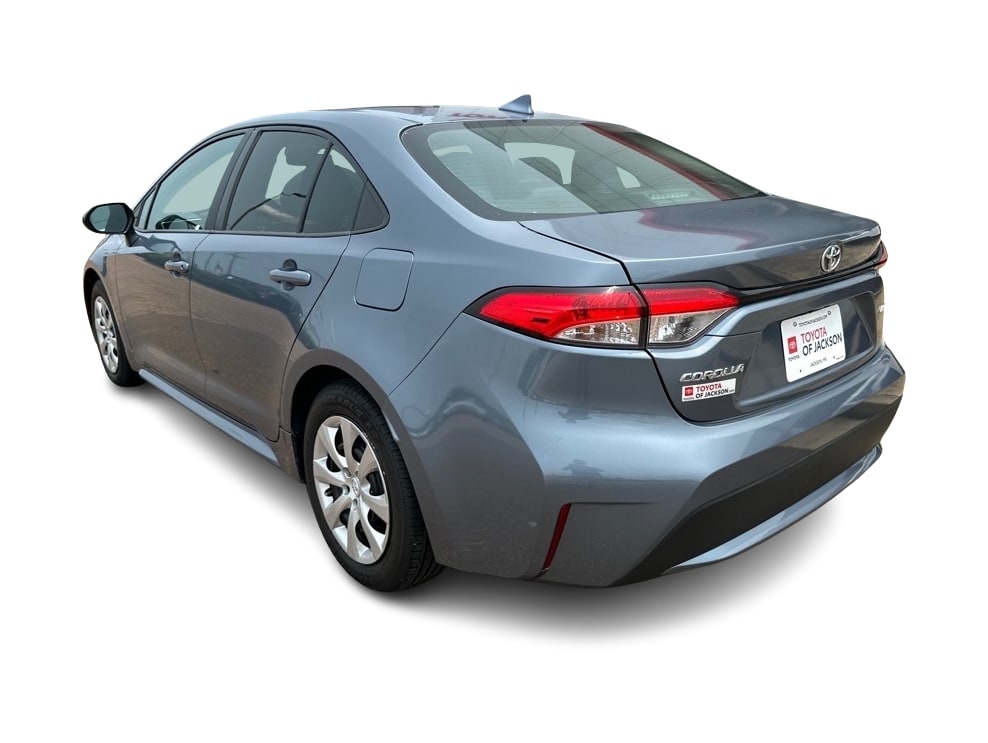 2022 Toyota Corolla LE 3