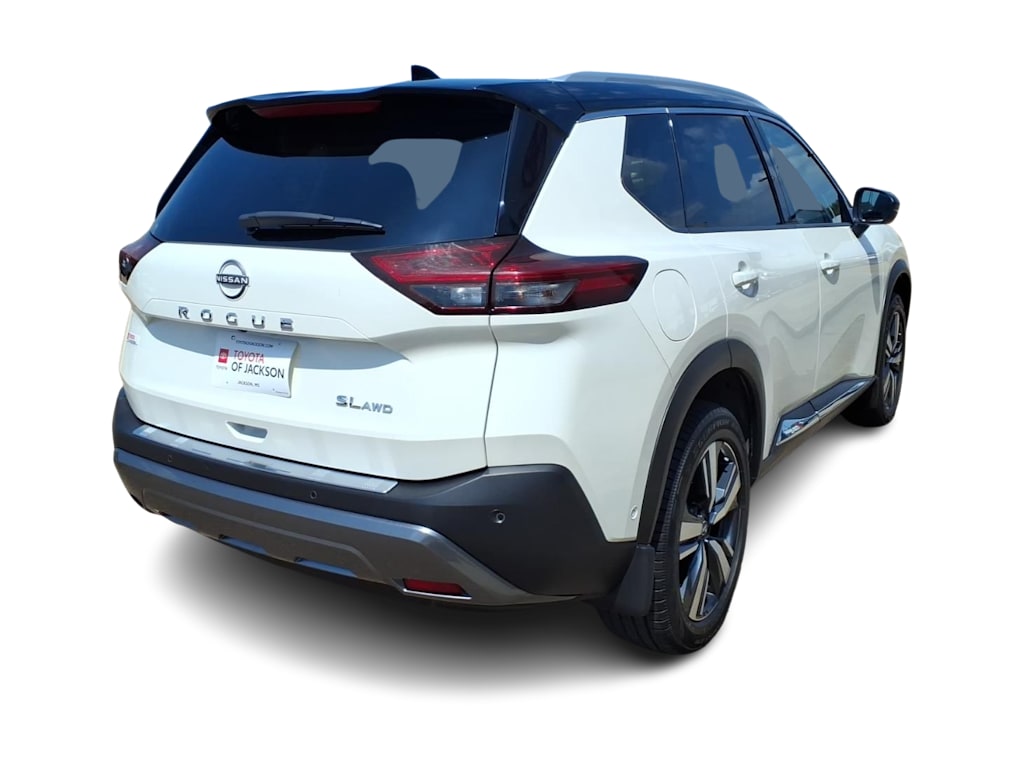 Thumbnail: 2023 Nissan Rogue - 16