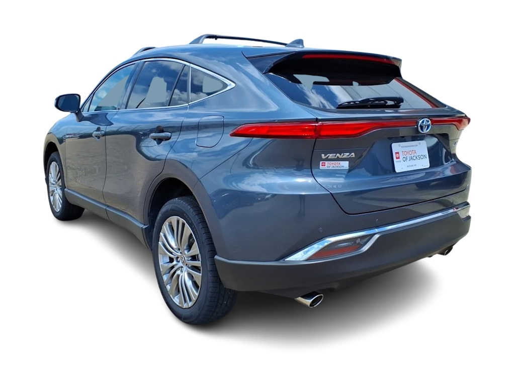 Thumbnail: 2023 Toyota Venza - 3
