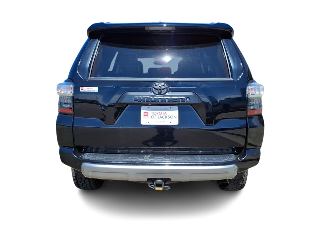 Thumbnail: 2018 Toyota 4Runner - 4