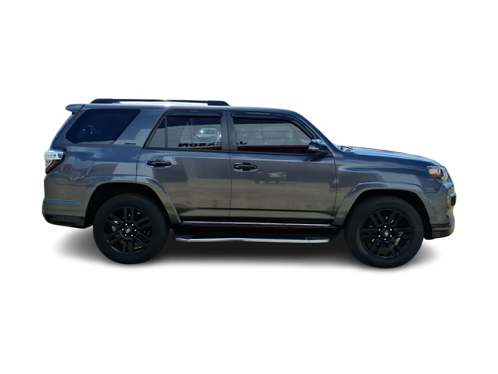 Thumbnail: 2019 Toyota 4Runner - 16