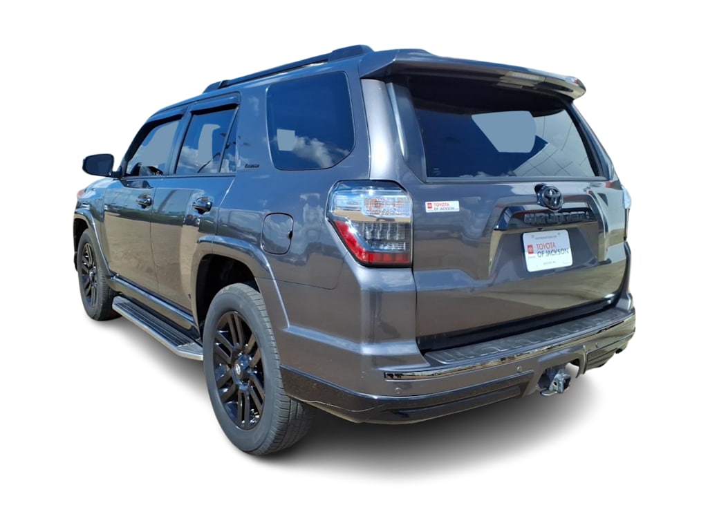 Thumbnail: 2019 Toyota 4Runner - 3