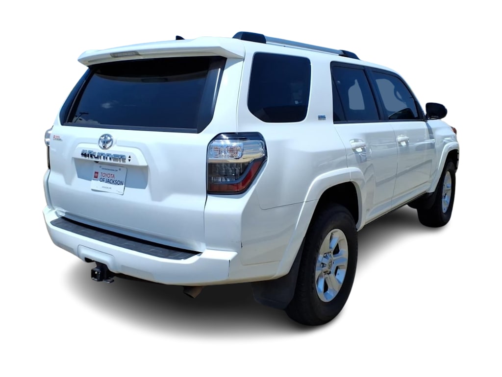 Thumbnail: 2021 Toyota 4Runner - 17