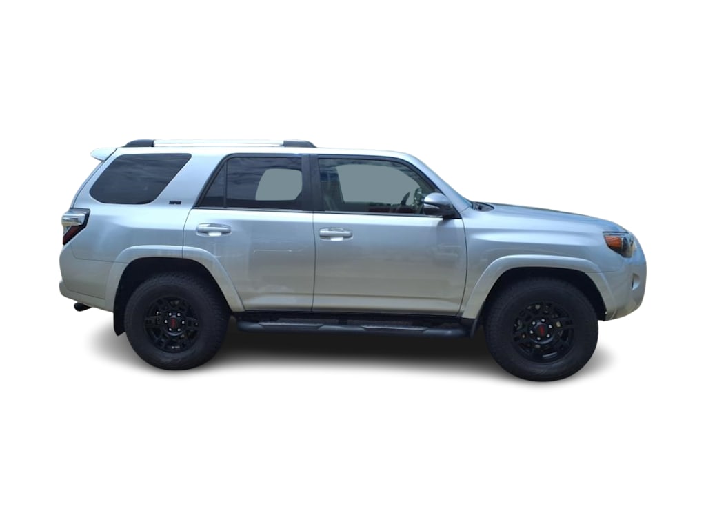 Thumbnail: 2021 Toyota 4Runner - 15