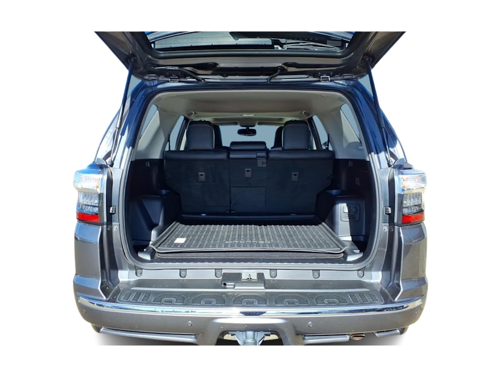 Thumbnail: 2017 Toyota 4Runner - 13