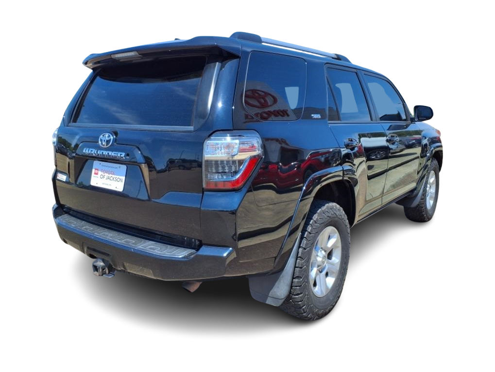 Thumbnail: 2019 Toyota 4Runner - 16