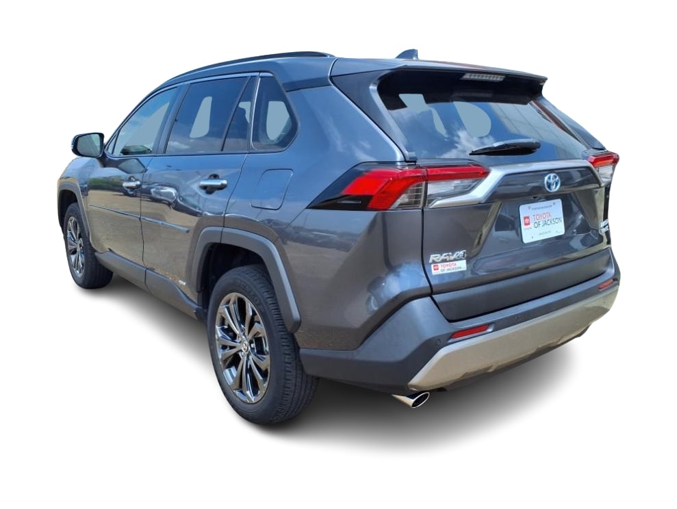 Thumbnail: 2022 Toyota RAV4 - 3