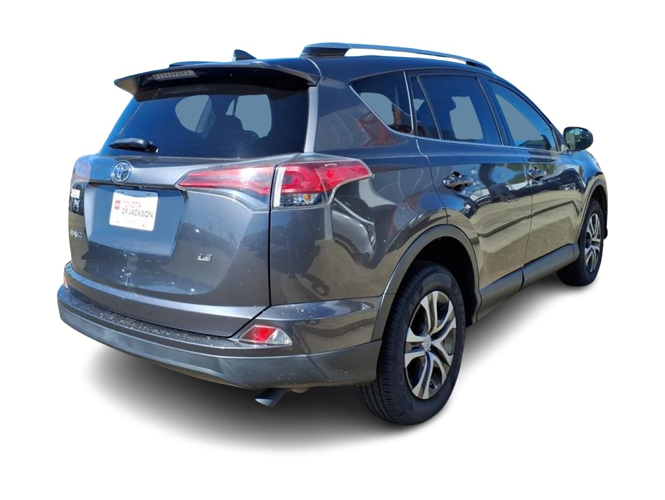 Thumbnail: 2017 Toyota RAV4 - 16