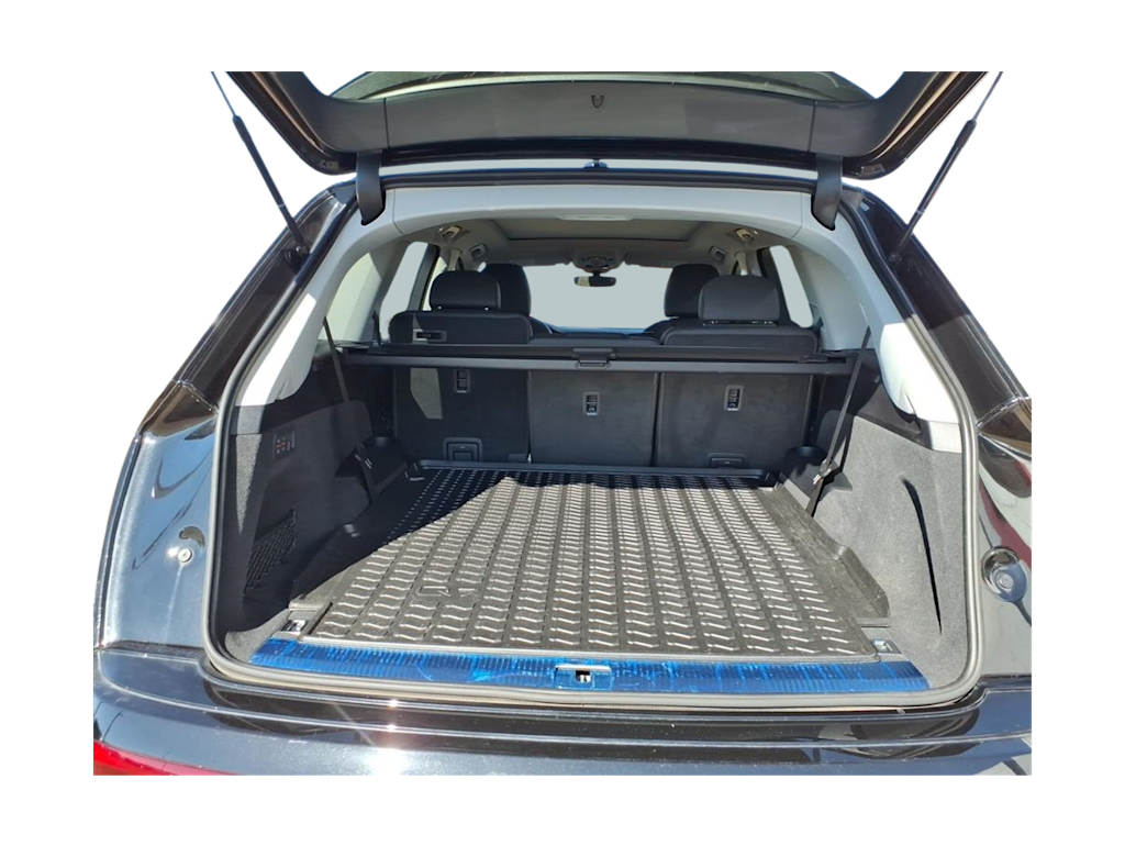 Thumbnail: 2023 Audi Q7 - 13