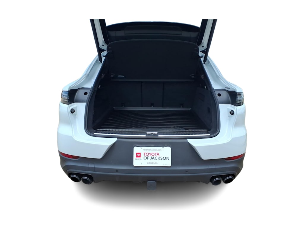 Thumbnail: 2022 Porsche Cayenne - 13