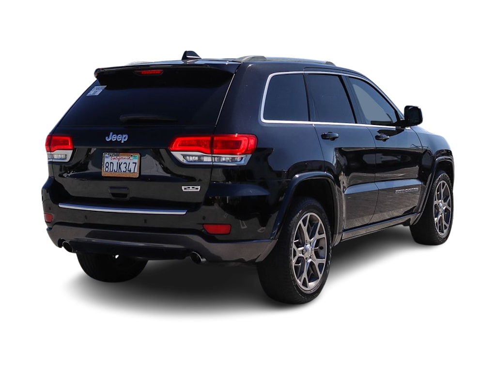 Thumbnail: 2018 Jeep Grand Cherokee - 16