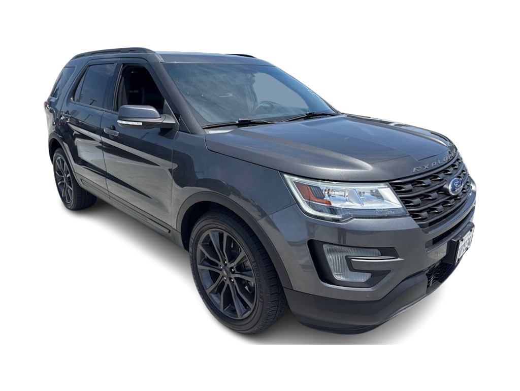 Thumbnail: 2017 Ford Explorer - 11