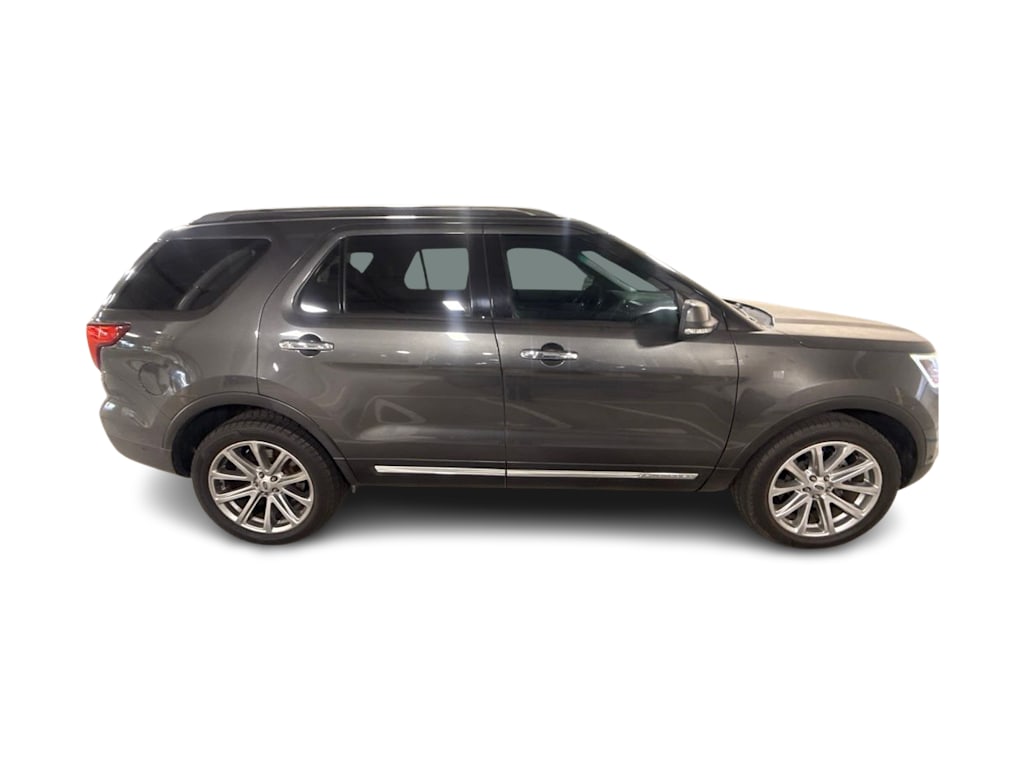 Thumbnail: 2017 Ford Explorer - 8