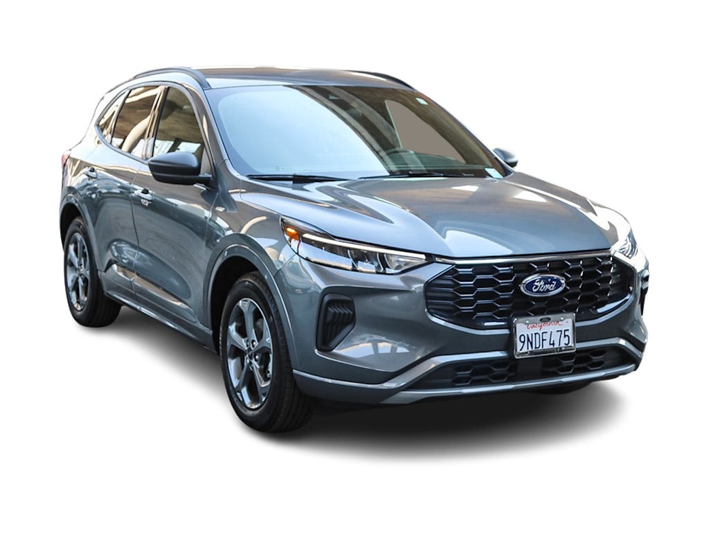 2024 Ford Escape ST-Line 17