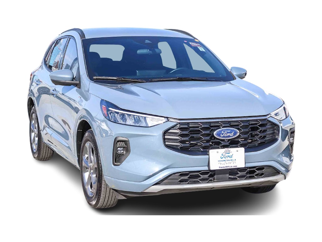 Thumbnail: 2023 Ford Escape - 17