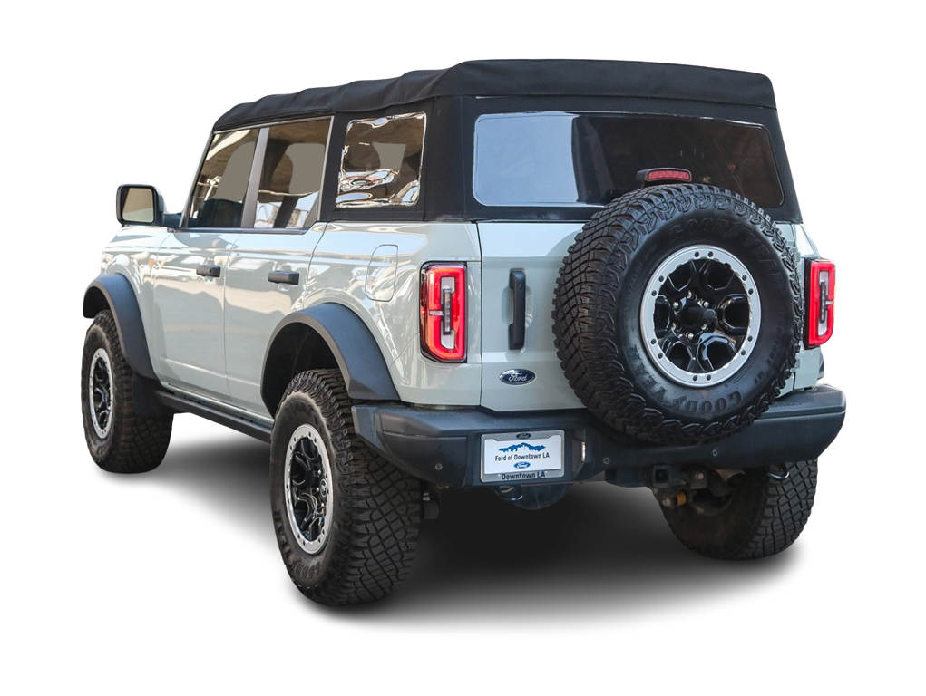 Thumbnail: 2022 Ford Bronco - 21