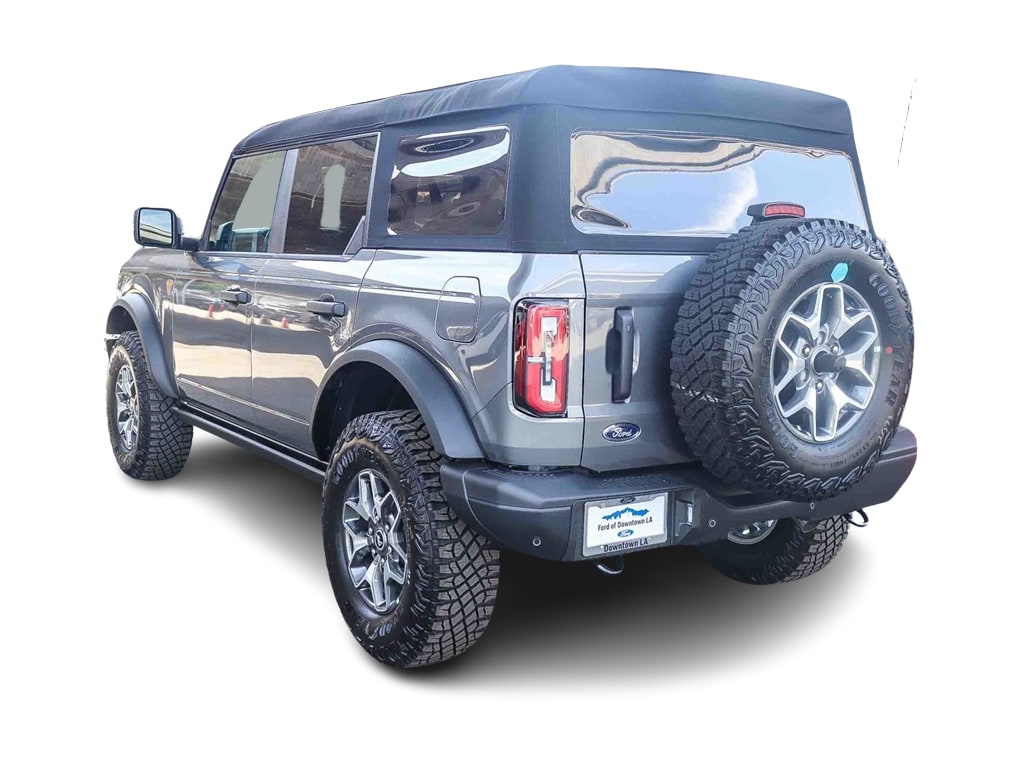 Thumbnail: 2025 Ford Bronco - 3