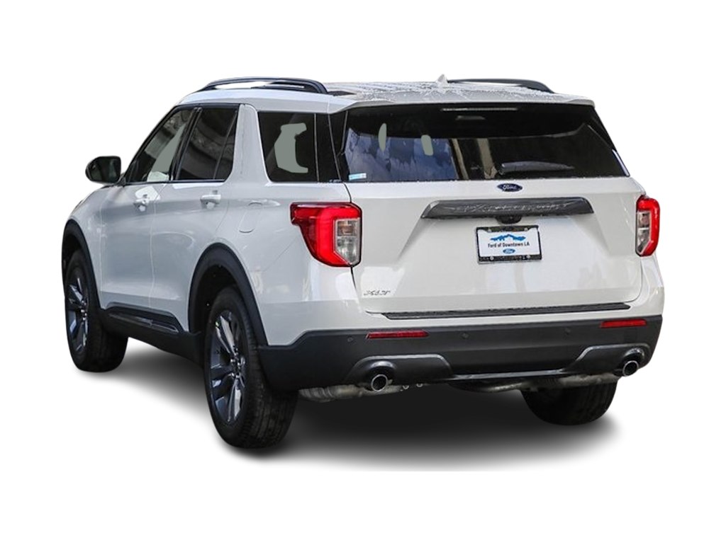 2024 Ford Explorer XLT 4