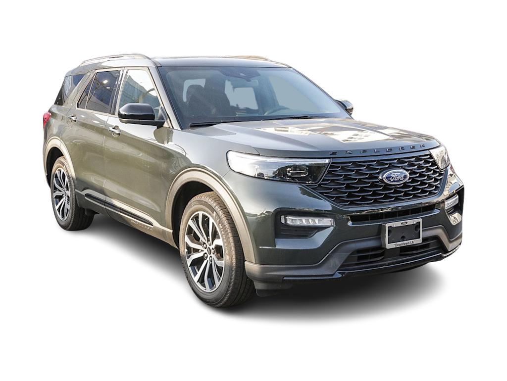 2023 Ford Explorer ST-Line 18