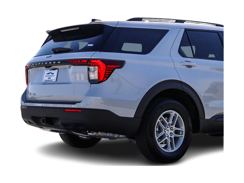 Thumbnail: 2026 Ford Explorer - 3