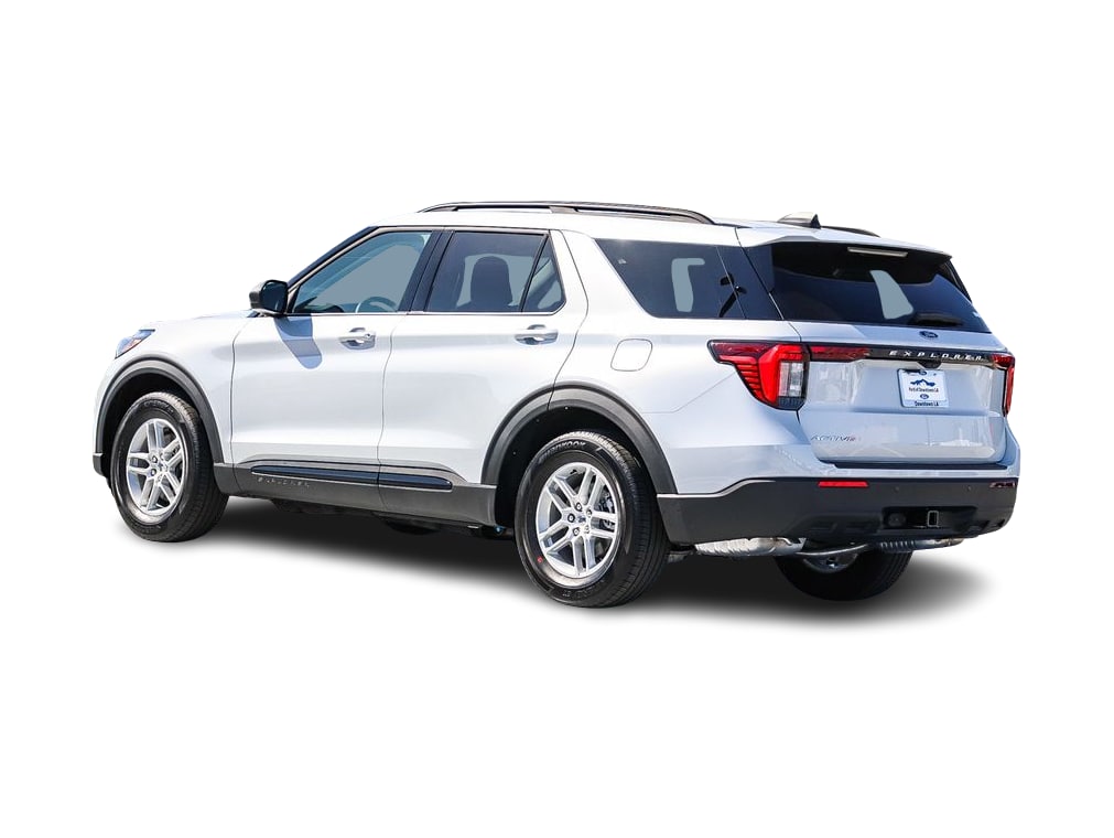 Thumbnail: 2026 Ford Explorer - 4