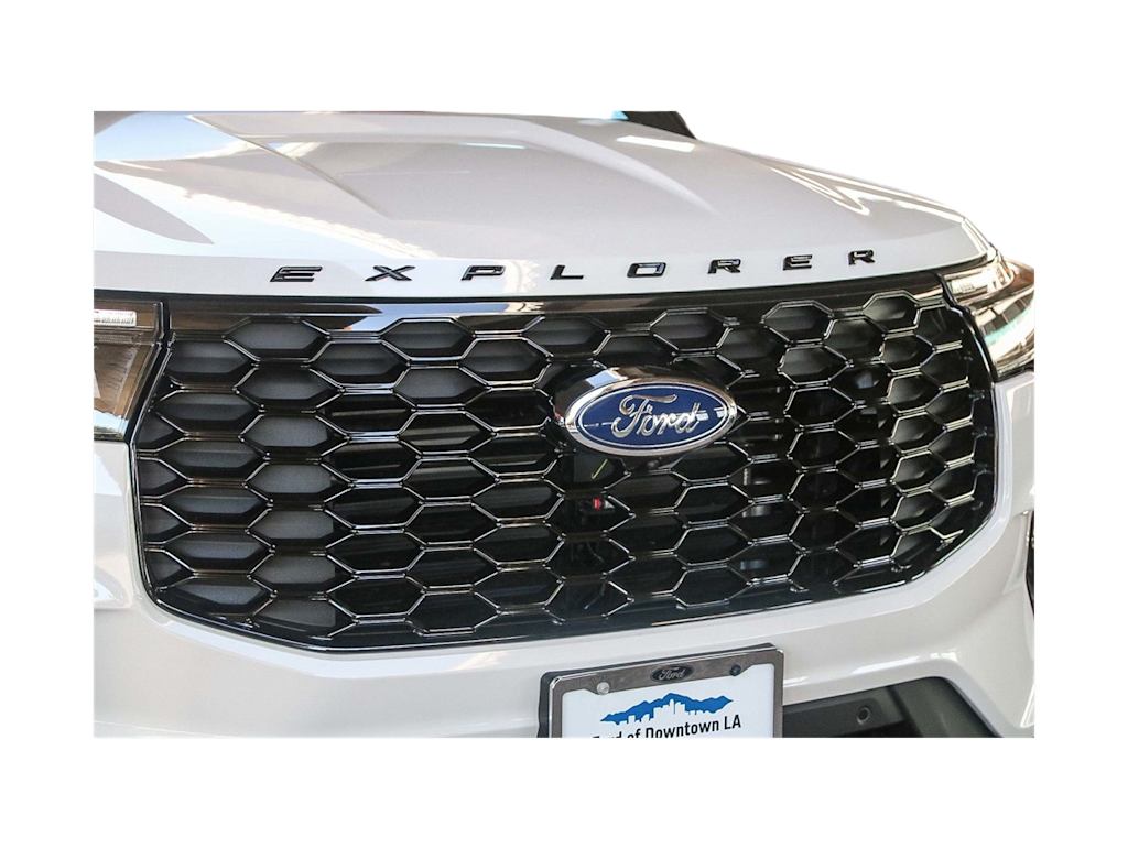 Thumbnail: 2025 Ford Explorer - 18