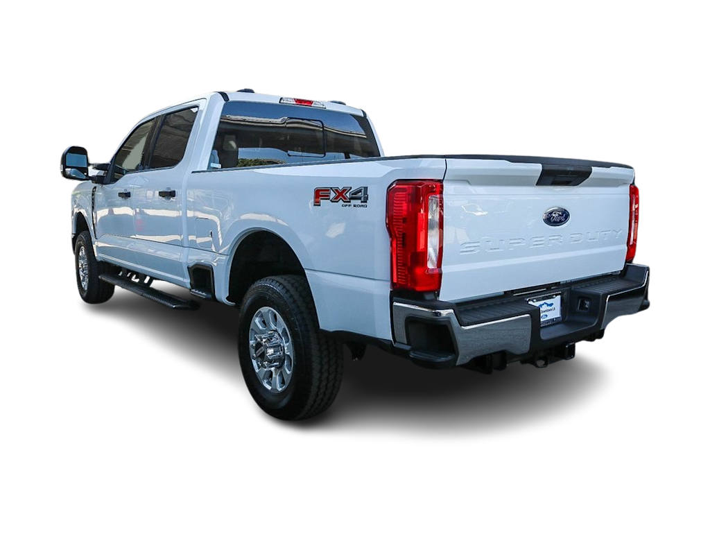 2024 Ford F-250 XLT 4