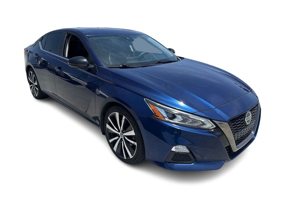Thumbnail: 2020 Nissan Altima - 11