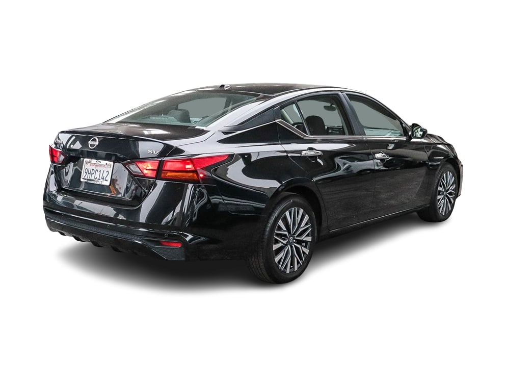 Thumbnail: 2024 Nissan Altima - 19