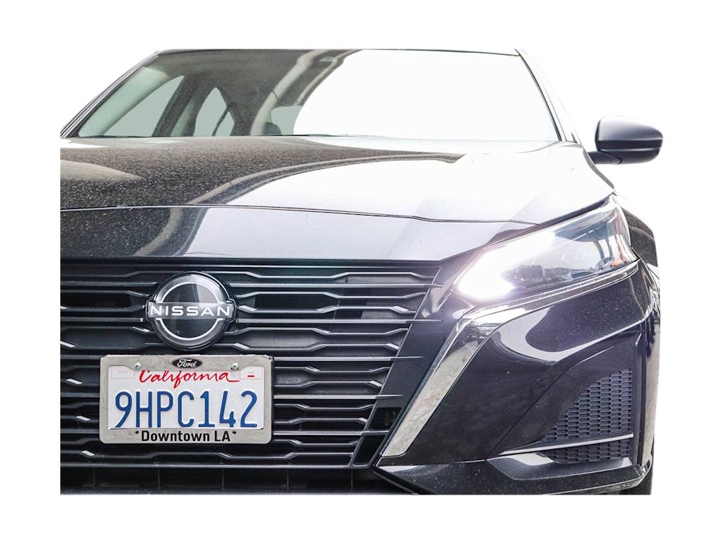 Thumbnail: 2024 Nissan Altima - 17