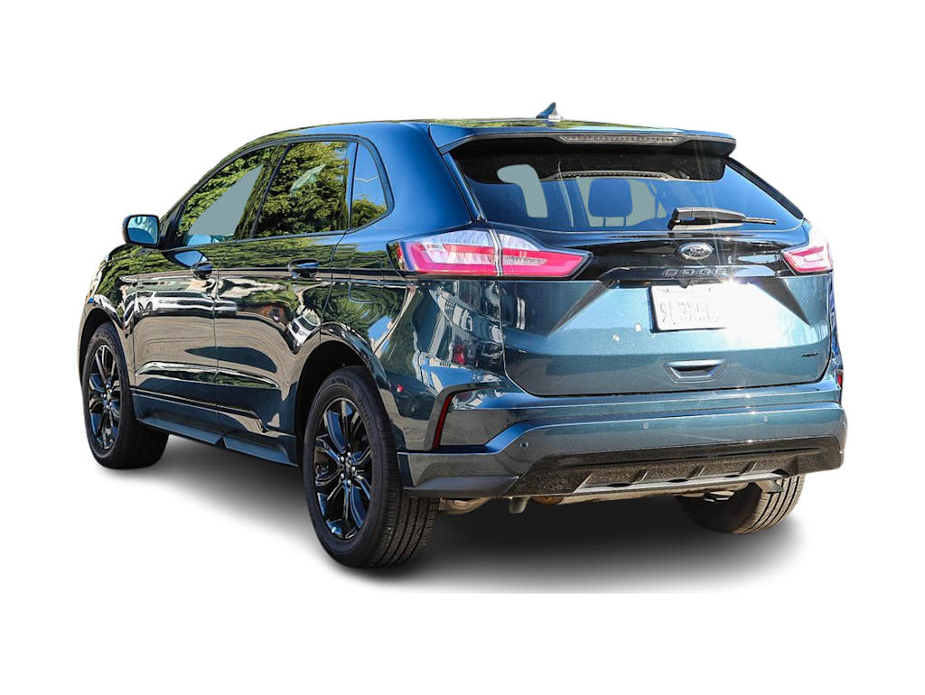 Thumbnail: 2023 Ford Edge - 22