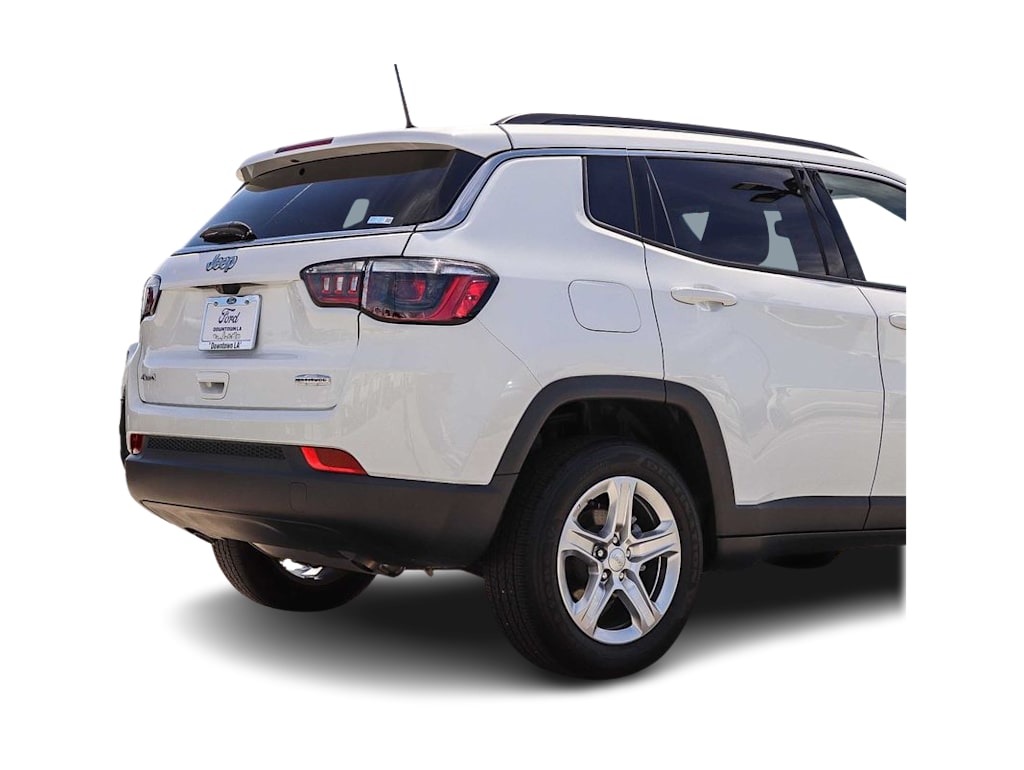 Thumbnail: 2023 Jeep Compass - 20