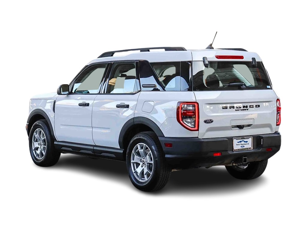 Thumbnail: 2022 Ford Bronco Sport - 3