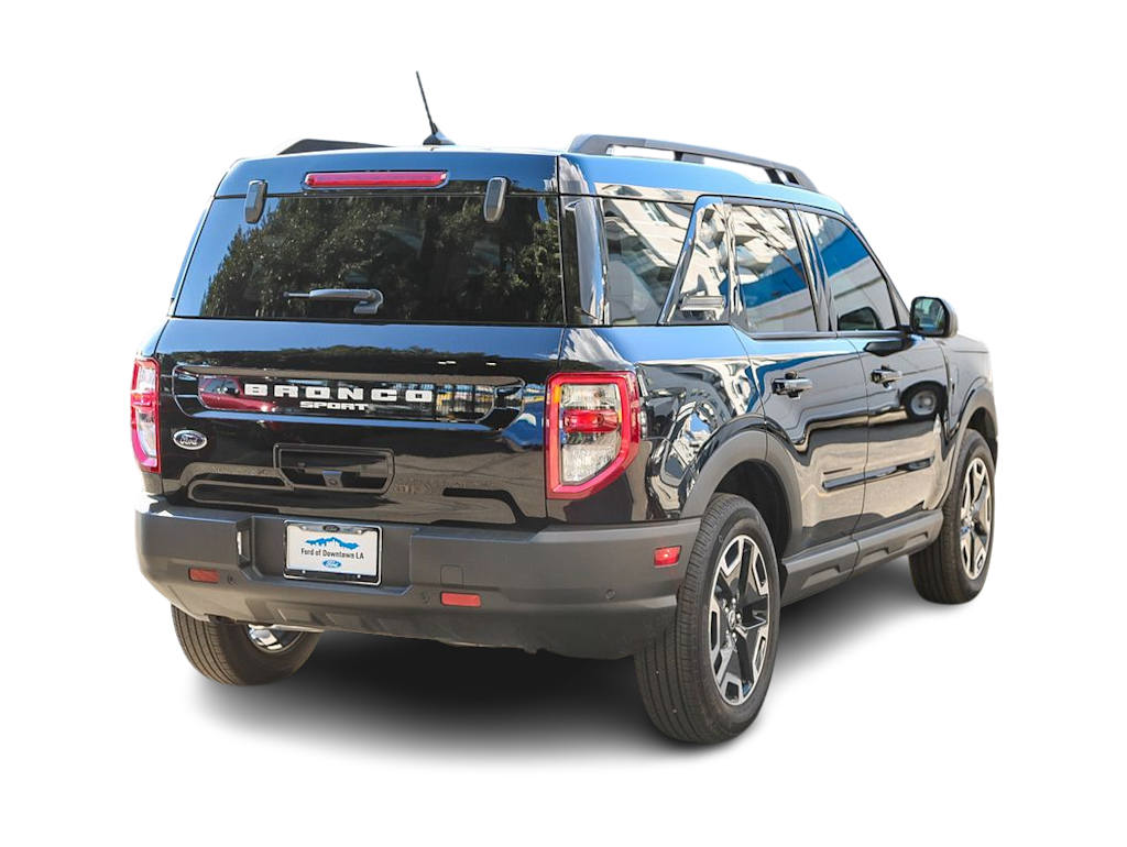 Thumbnail: 2023 Ford Bronco Sport - 20