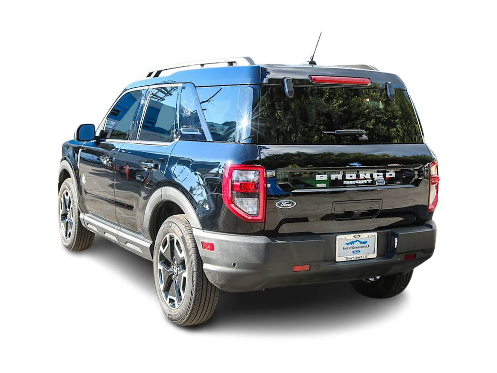 Thumbnail: 2023 Ford Bronco Sport - 4