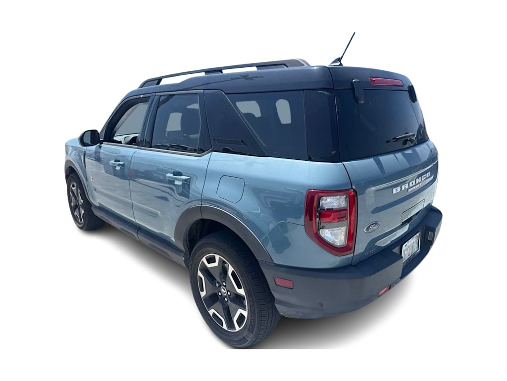 Thumbnail: 2021 Ford Bronco Sport - 3