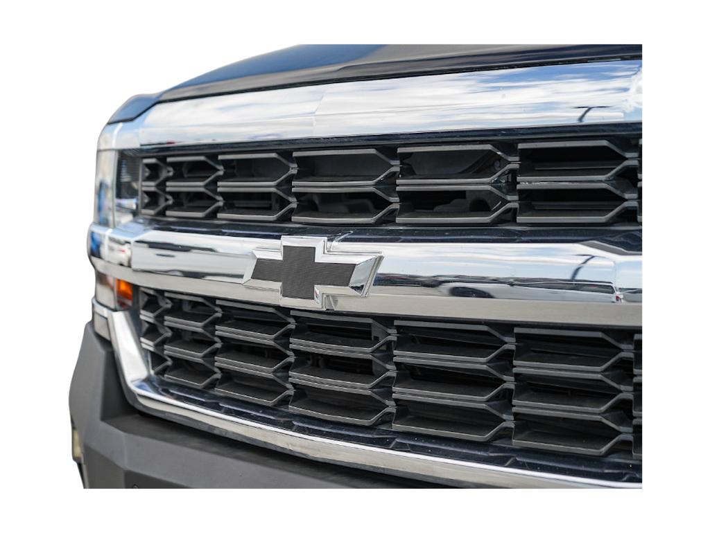 Thumbnail: 2017 Chevrolet Silverado 1500 - 5