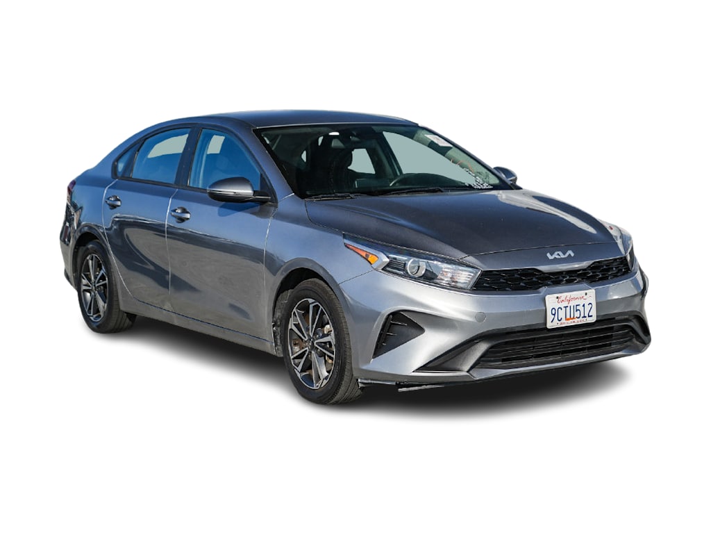 Thumbnail: 2023 Kia Forte - 12