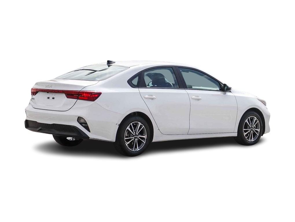 Thumbnail: 2024 Kia Forte - 18