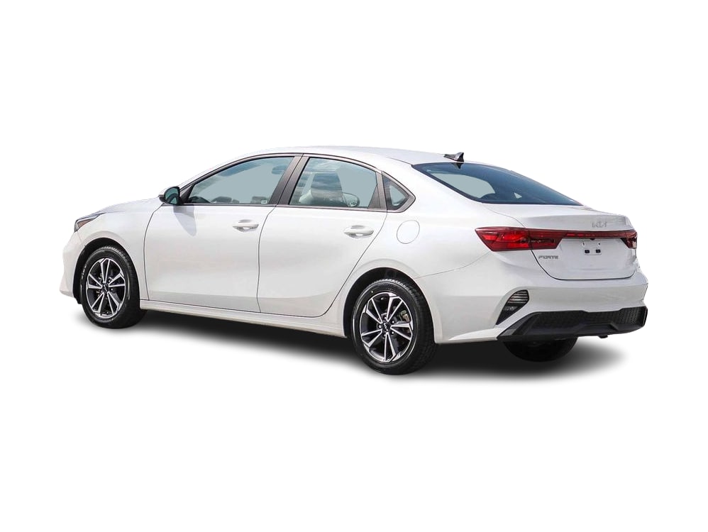 Thumbnail: 2024 Kia Forte - 3