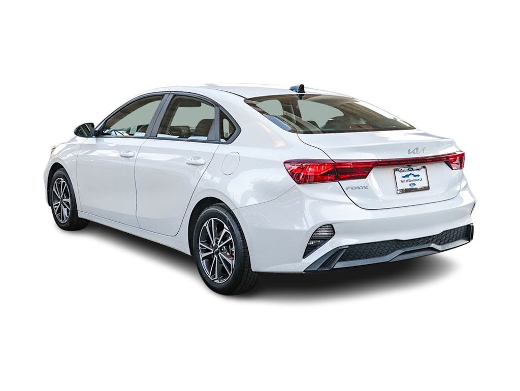 Thumbnail: 2023 Kia Forte - 3